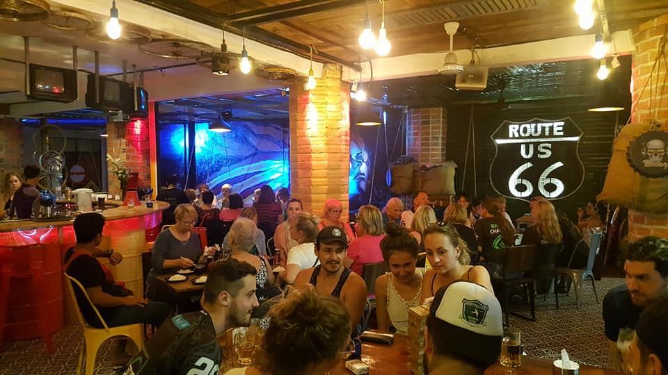 Route 66 Music Restaurant & Hostel Сиемрип Экстерьер фото
